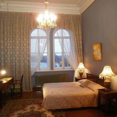 Hotel Birinu Pils Bīriņi Zewnętrze zdjęcie