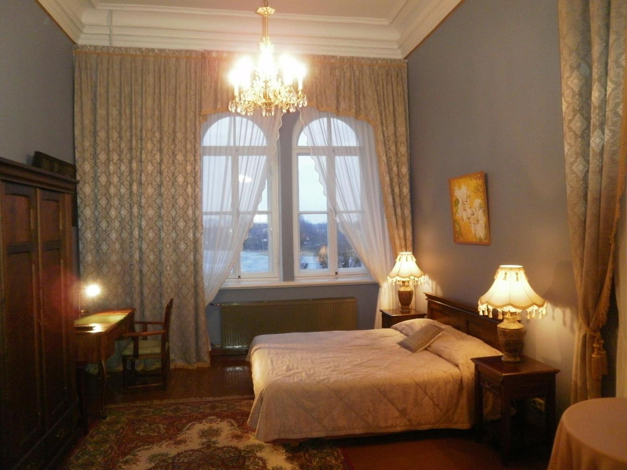 Hotel Birinu Pils Bīriņi Zewnętrze zdjęcie