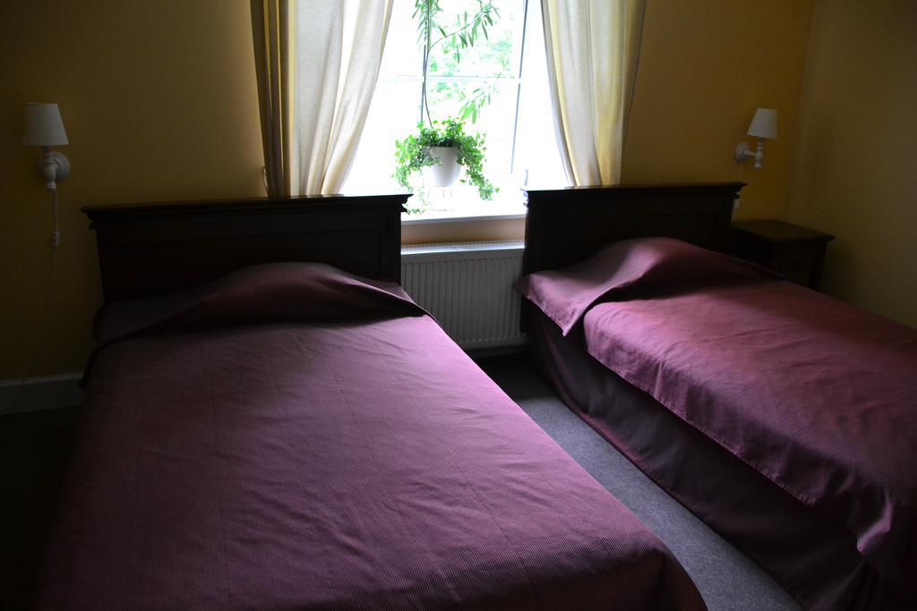 Hotel Birinu Pils Bīriņi Zewnętrze zdjęcie